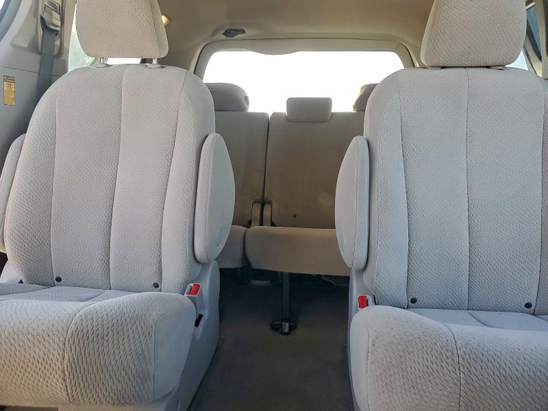 2014 TOYOTA SIENNA LE #3311446358