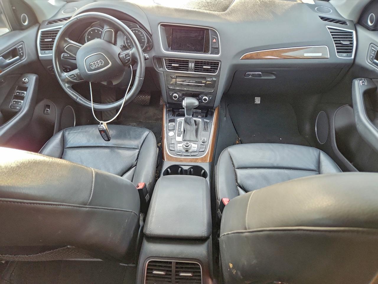 AUDI Q5 PREMIUM PLUS