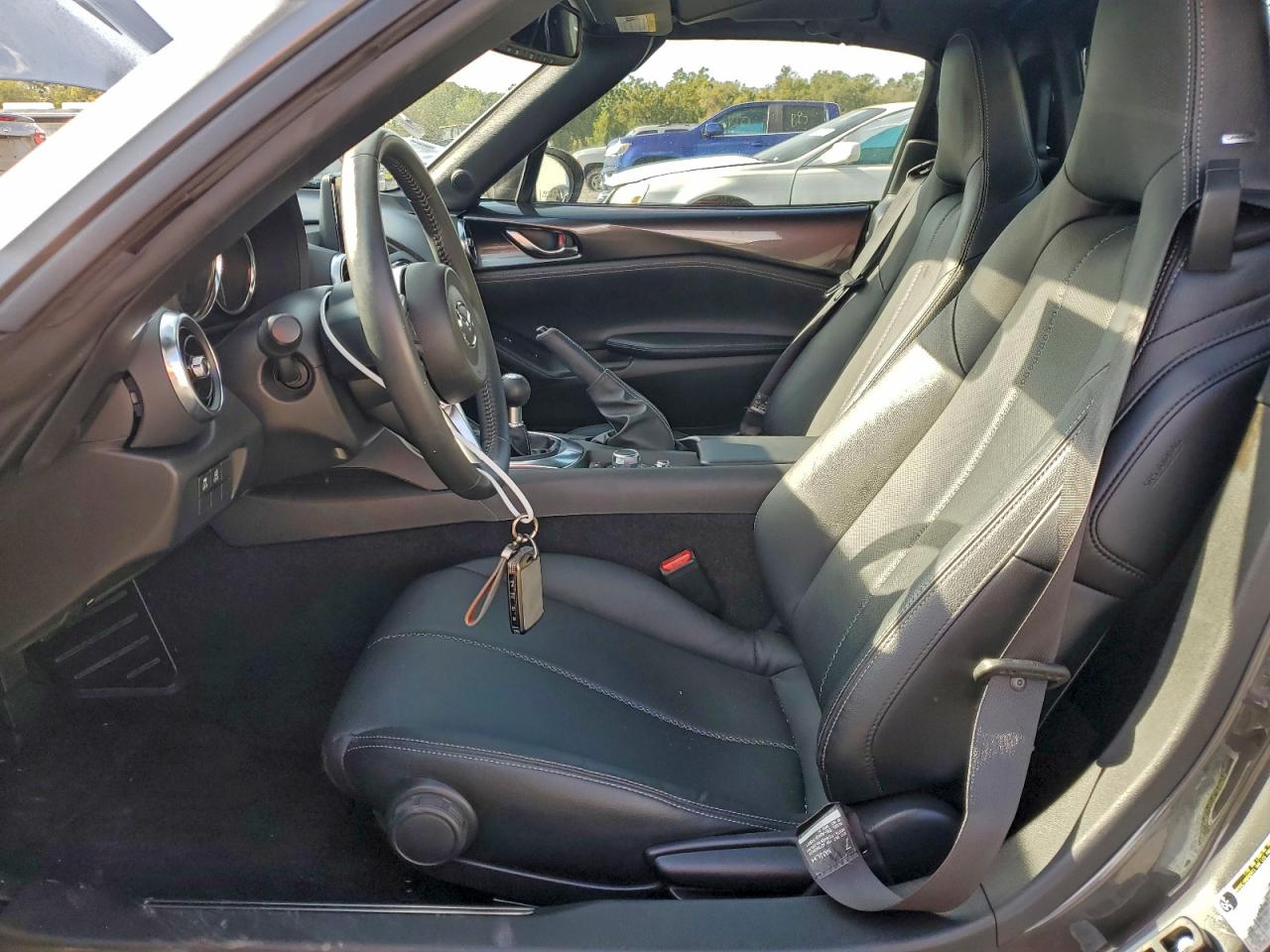 MAZDA MX-5 GRAND TOURING