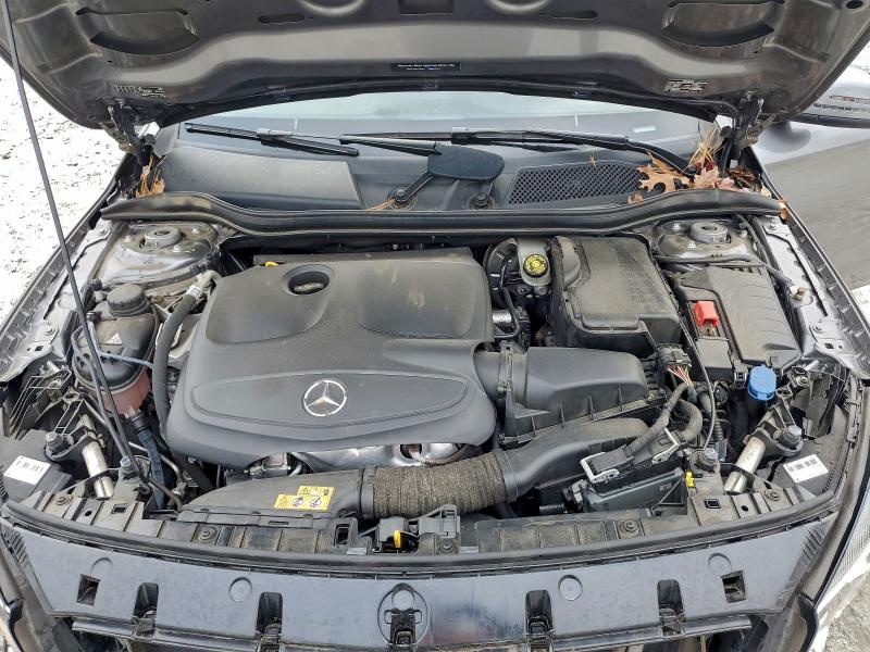 2016 MERCEDES-BENZ GLA 250 4M #3302855914