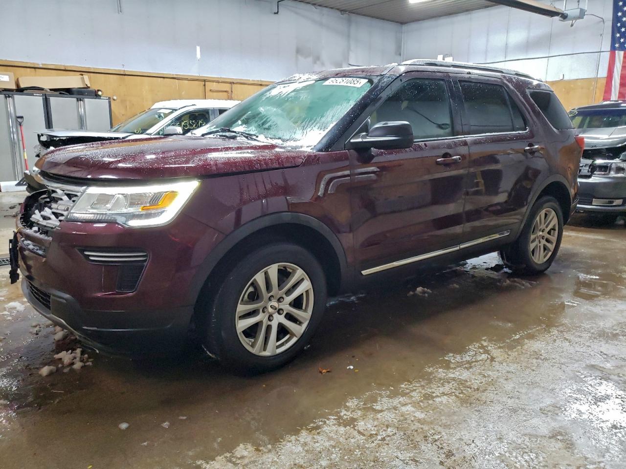 FORD EXPLORER XLT