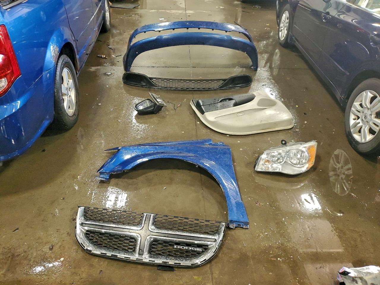 DODGE GRAND CARAVAN MAINSTREET