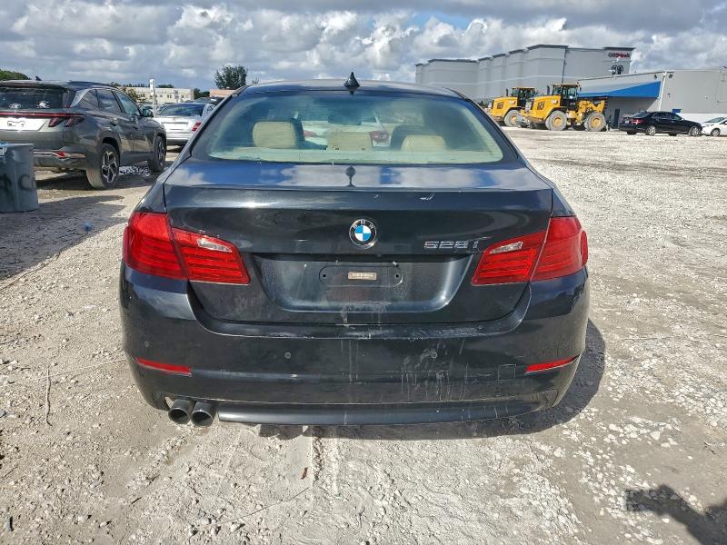 2012 BMW 528 I #3303730435