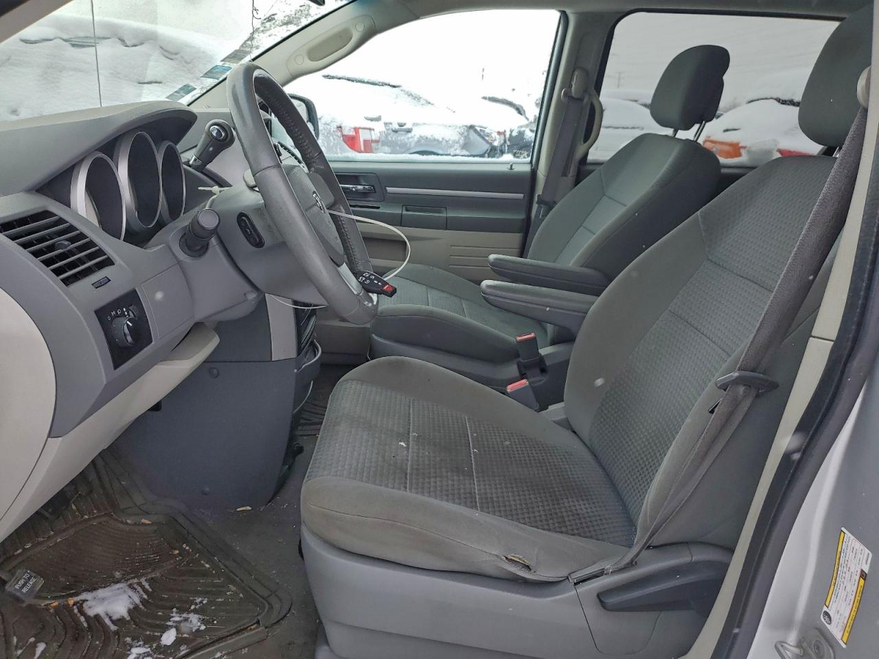 DODGE GRAND CARAVAN HERO