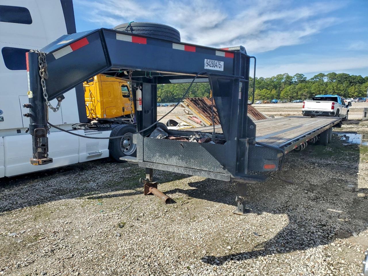 Lot #3317691072 2023 GATORMADE UNKNOWN