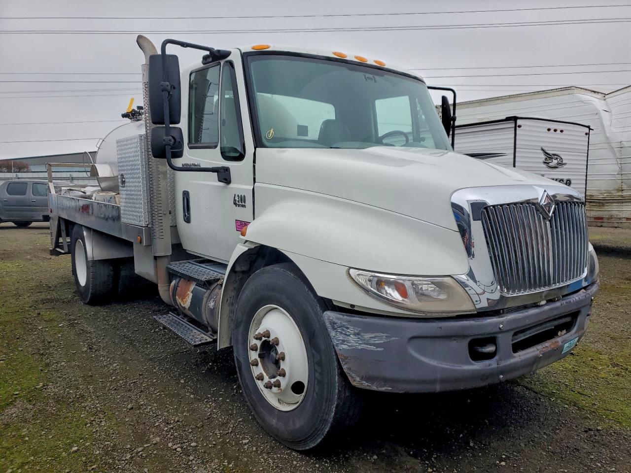 Lot #3315948091 2007 INTERNATIONAL 4000 4300