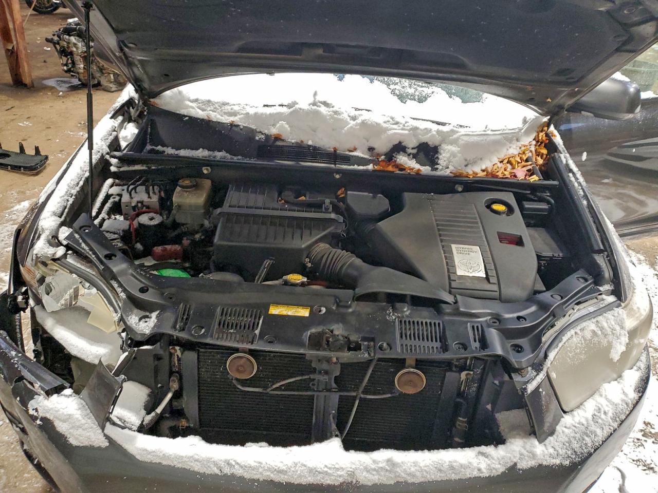 TOYOTA HIGHLANDER HYBRID