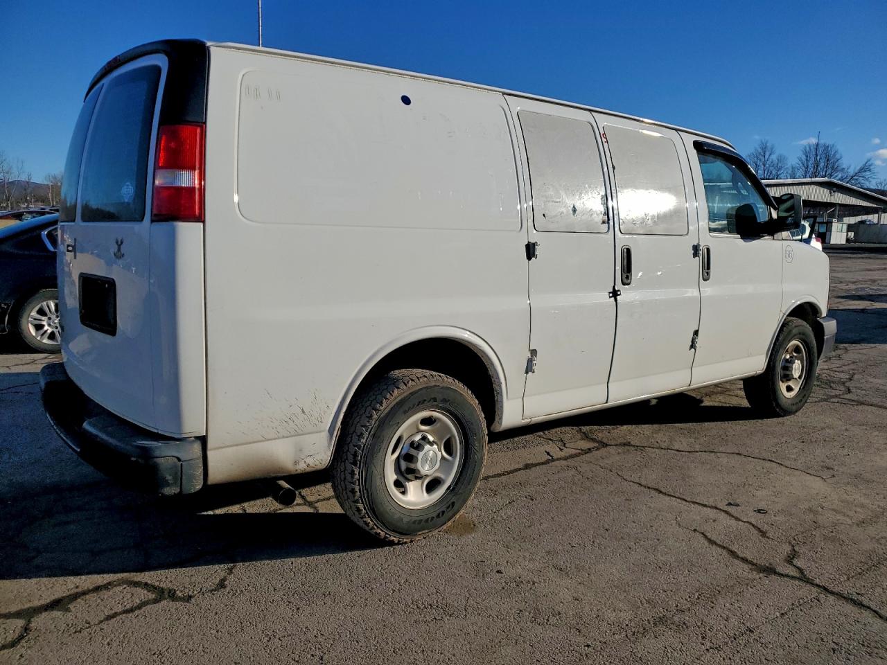 Lot #3317704082 2017 CHEVROLET EXPRESS
