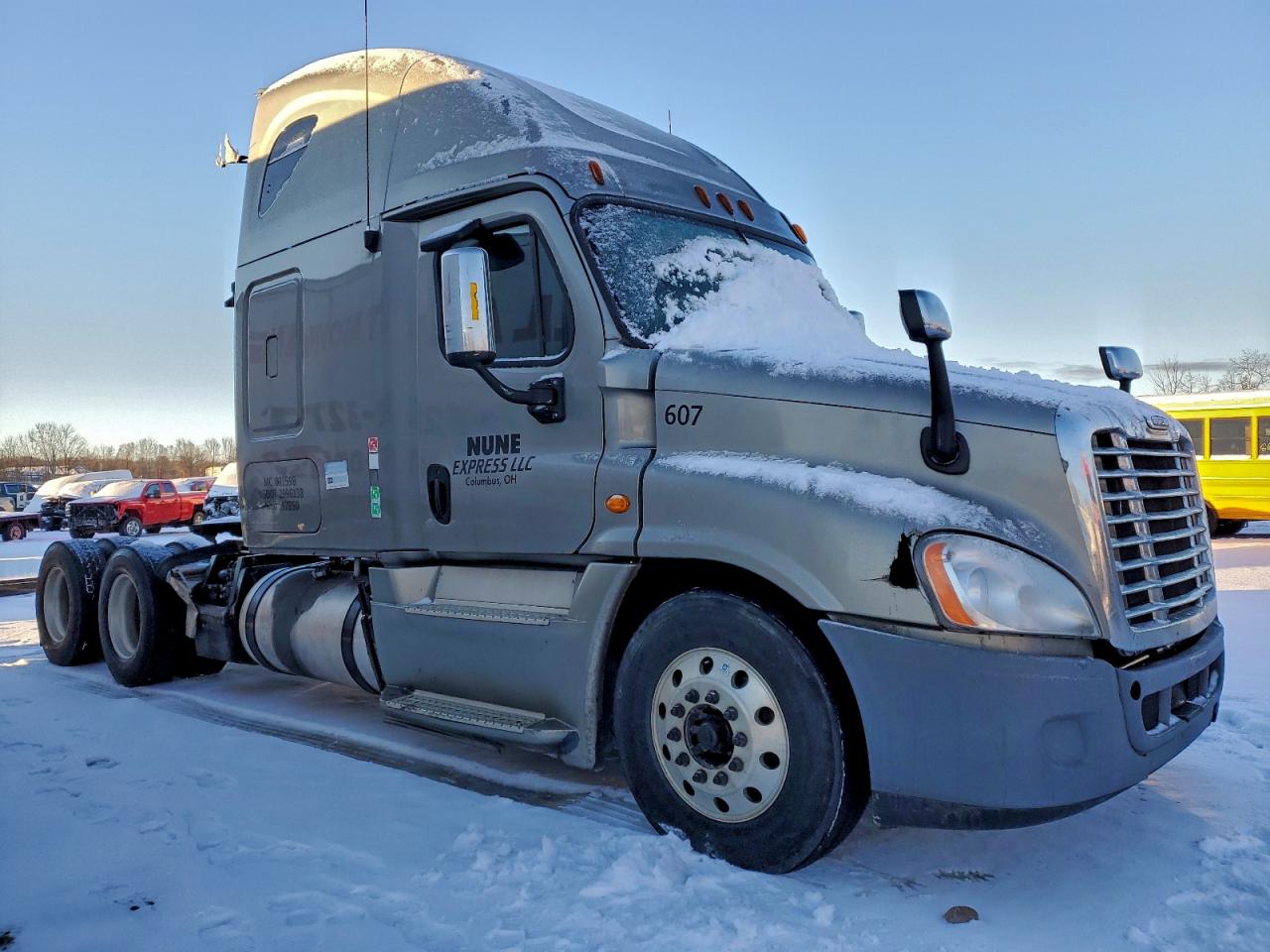 Lot #3317711089 2013 FREIGHTLINER CASCADIA 1