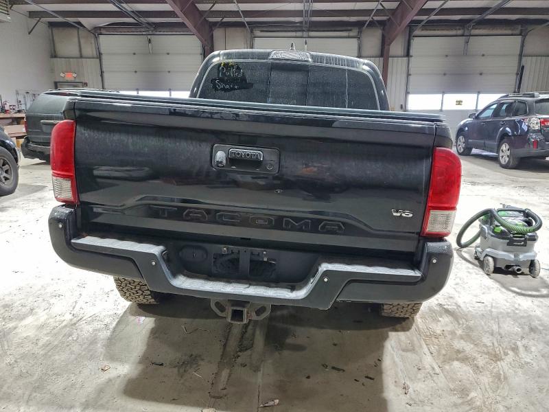 2017 TOYOTA TACOMA DOU #3315961208