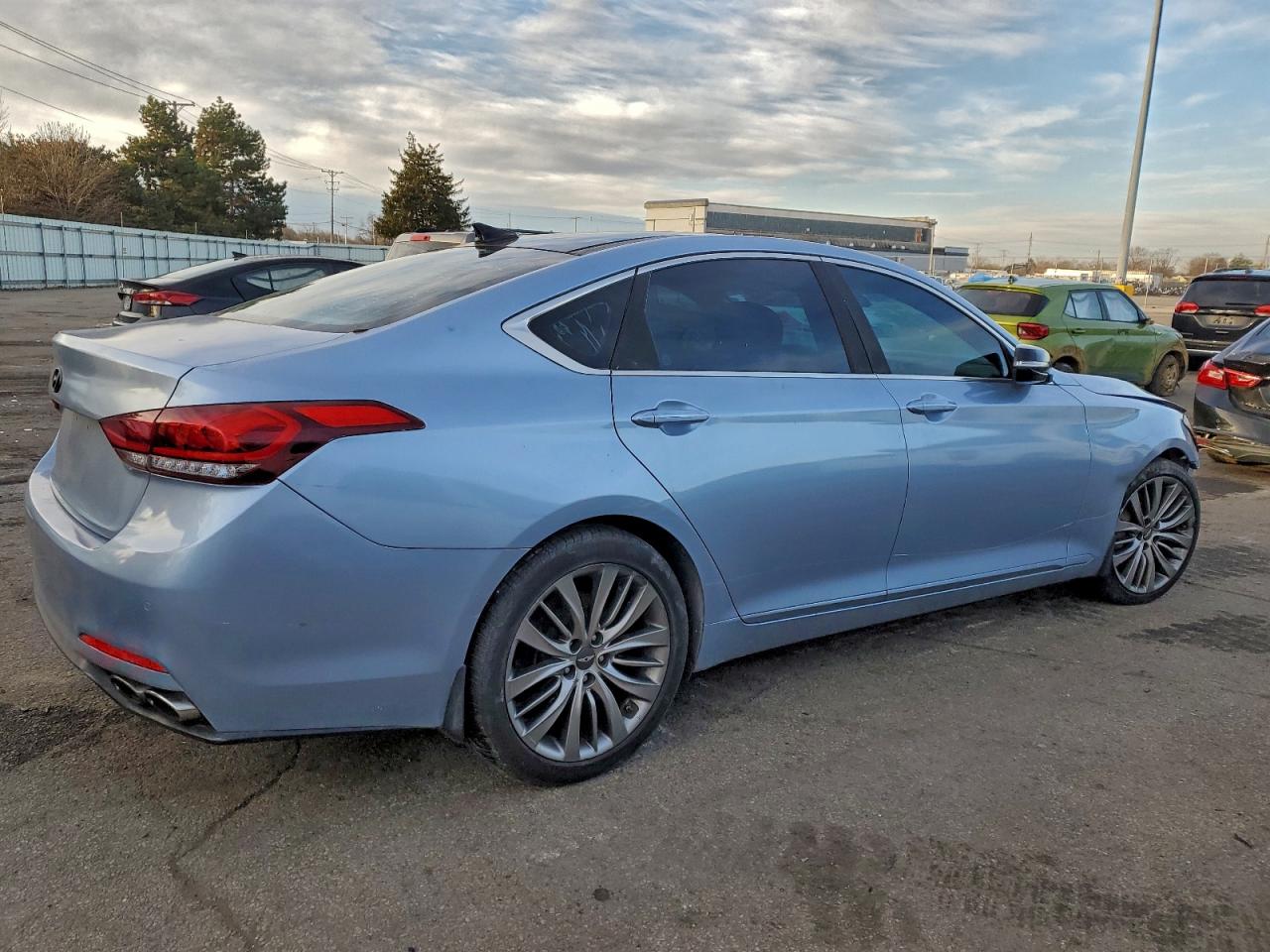 HYUNDAI GENESIS 5.0L