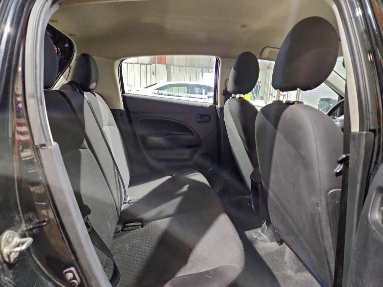 MITSUBISHI MIRAGE ES