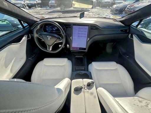 2020 TESLA MODEL S #3304793330