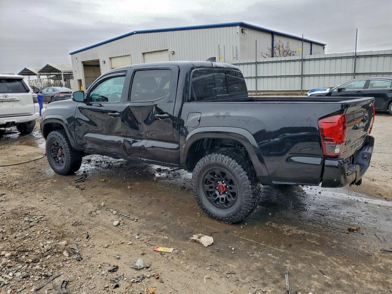 TOYOTA TACOMA DOUBLE CAB