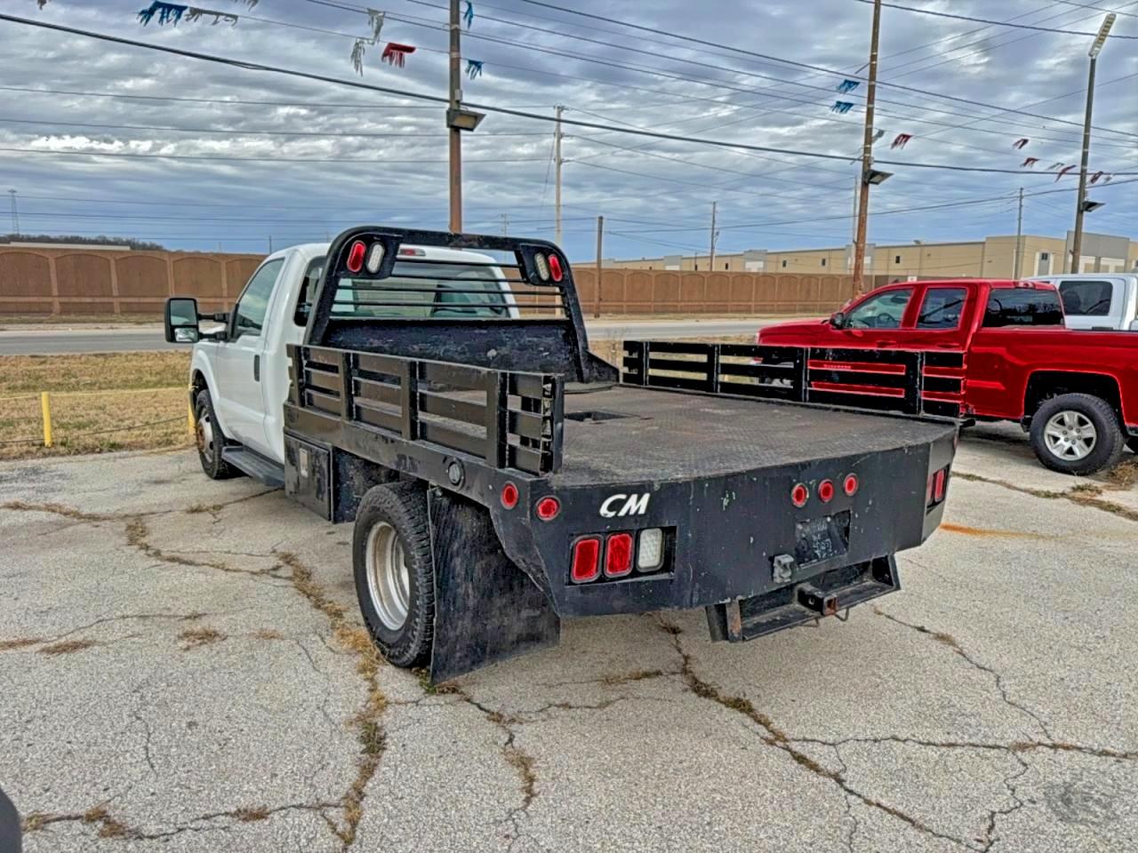 FORD F-350 SUPER DUTY