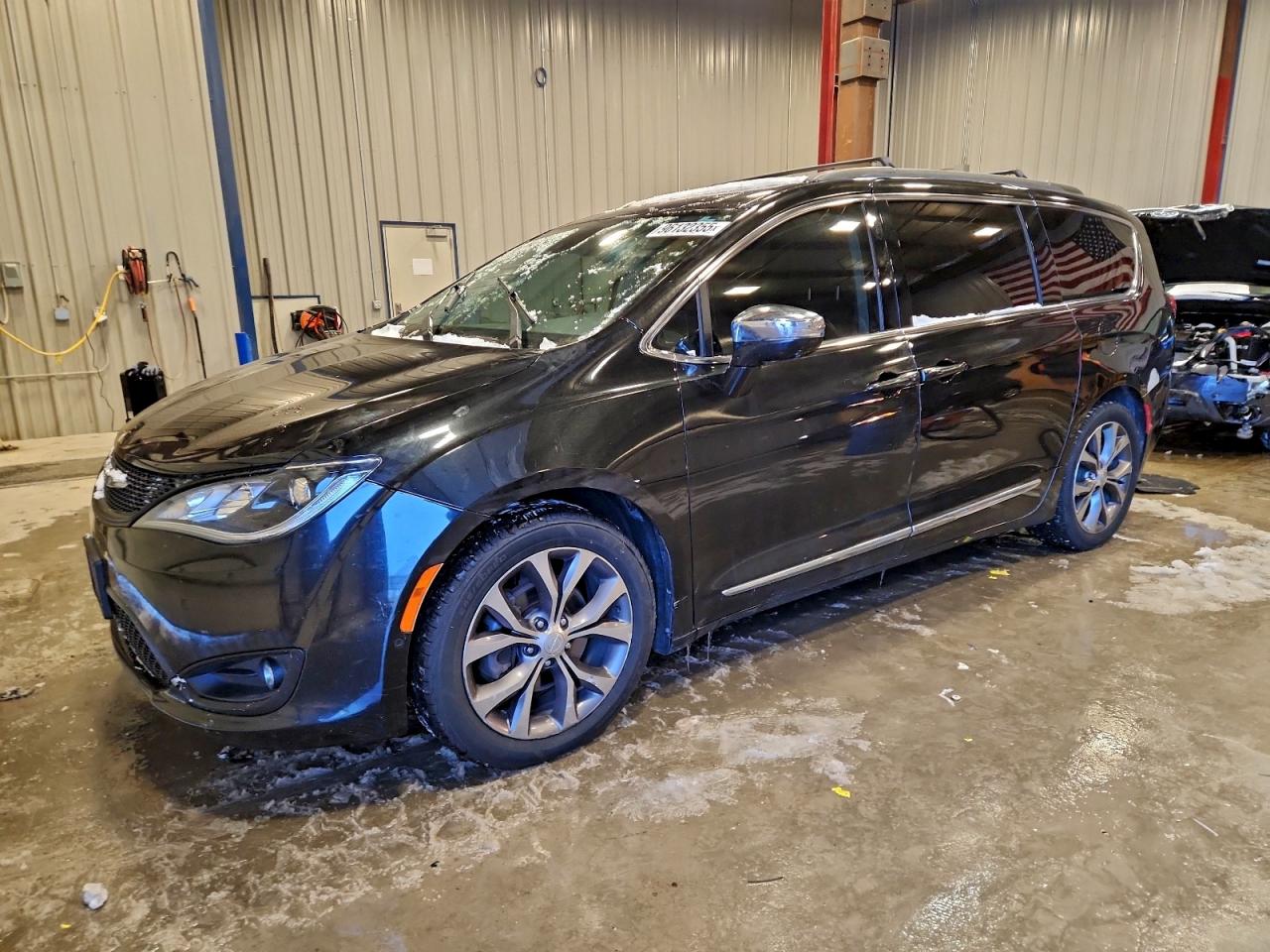 CHRYSLER PACIFICA LIMITED