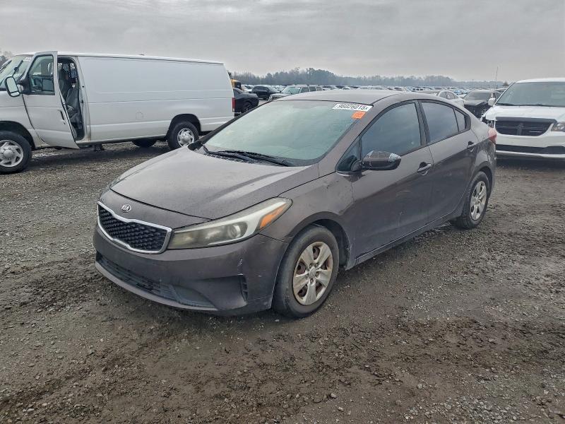 2017 KIA FORTE LX #3316833655