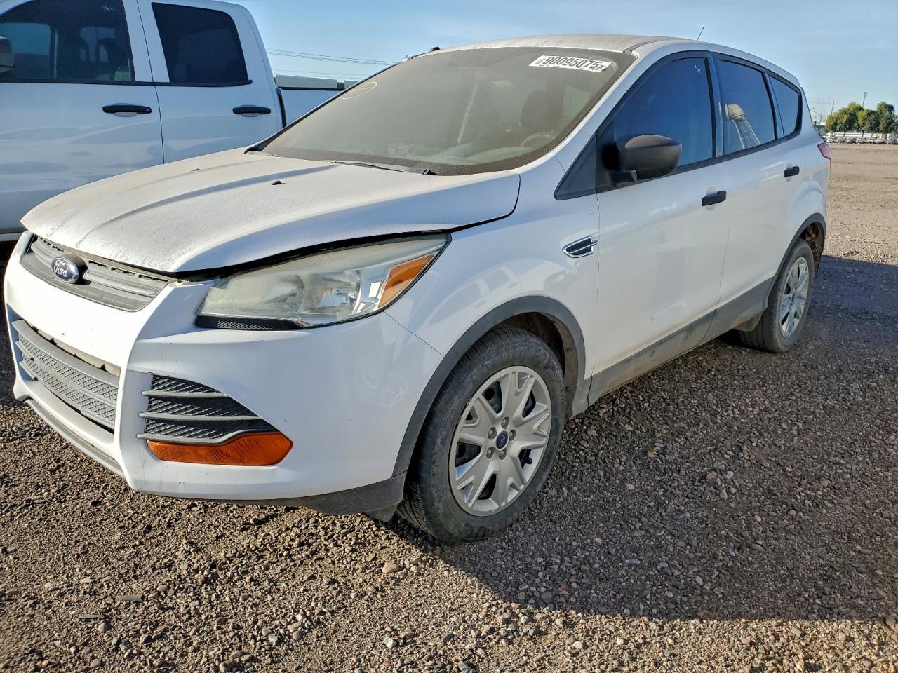 Lot #3318889924 2014 FORD ESCAPE S