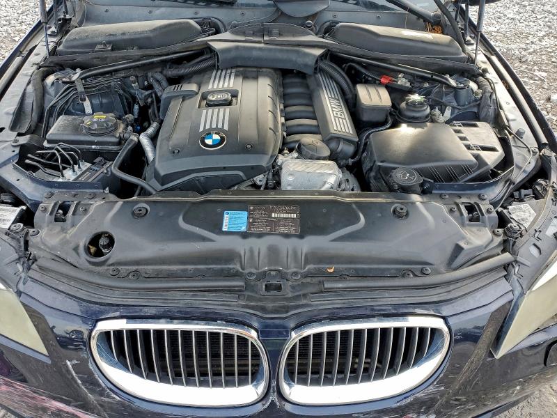 2010 BMW 528 XI #3316957120