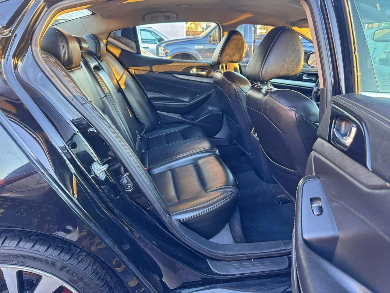 Lot #3305011973 2017 NISSAN MAXIMA 3.5