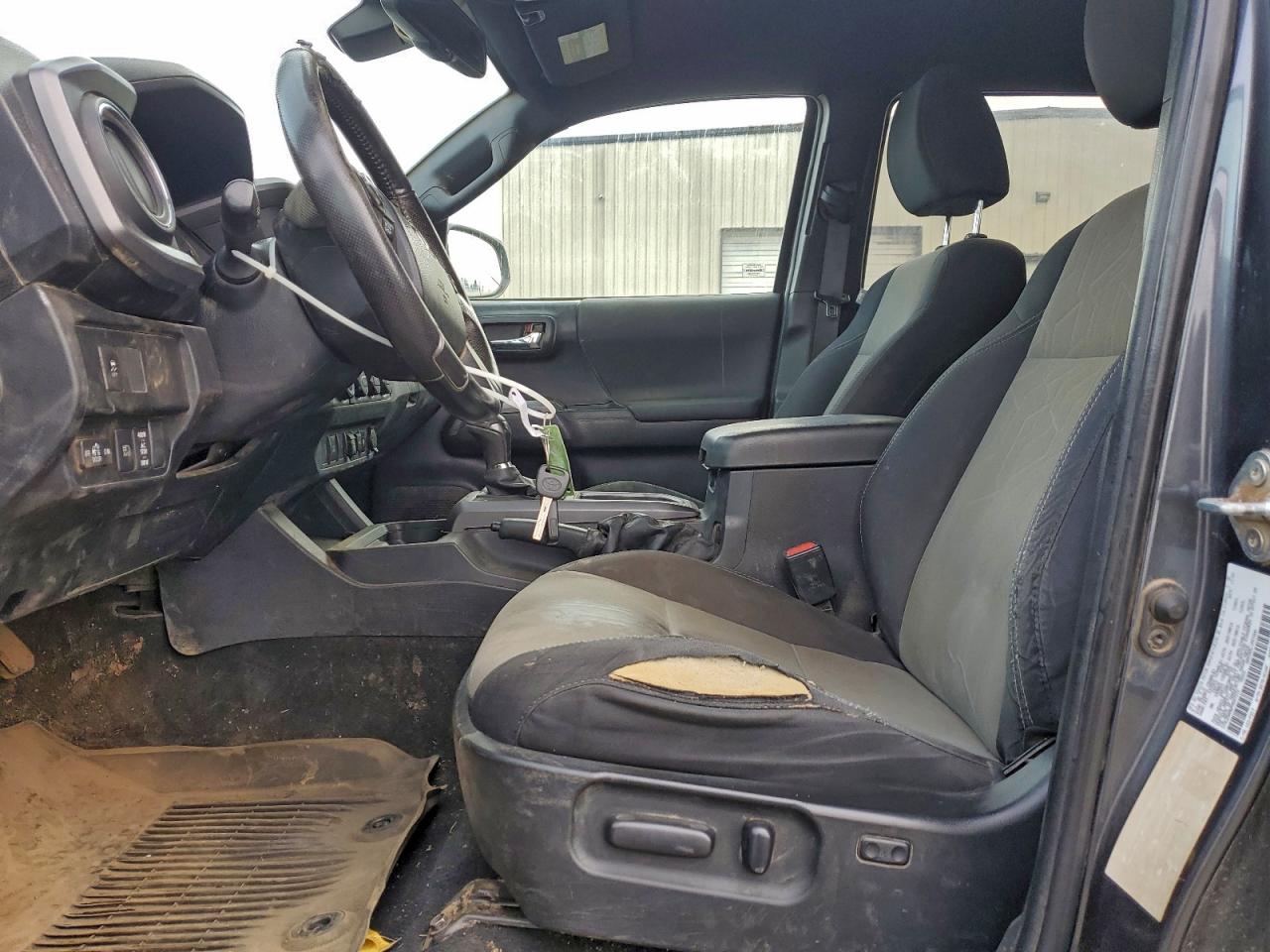 TOYOTA TACOMA DOUBLE CAB