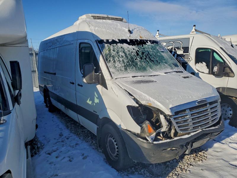2013 FREIGHTLINER SPRINTER 2 #3304743905