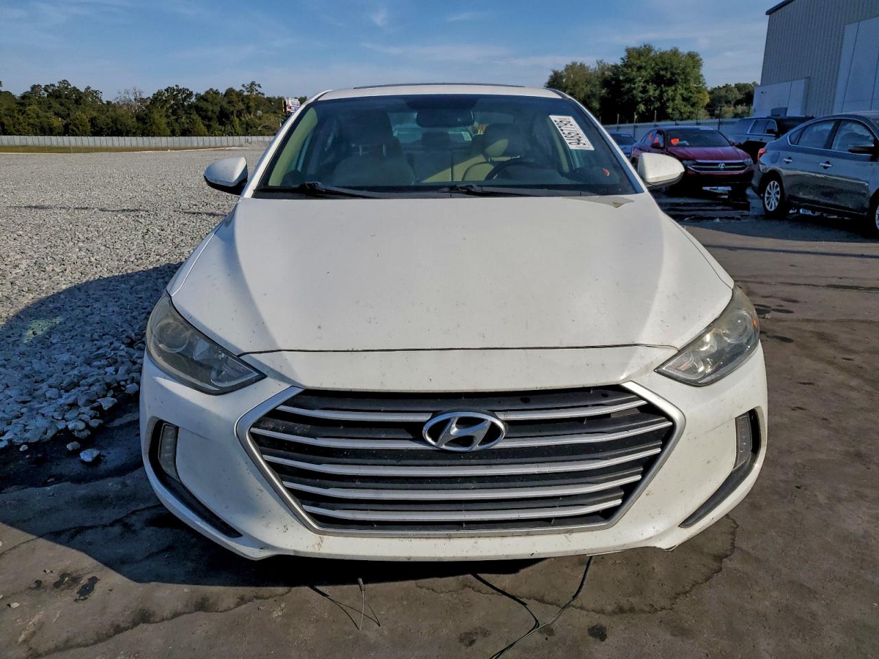HYUNDAI ELANTRA SE