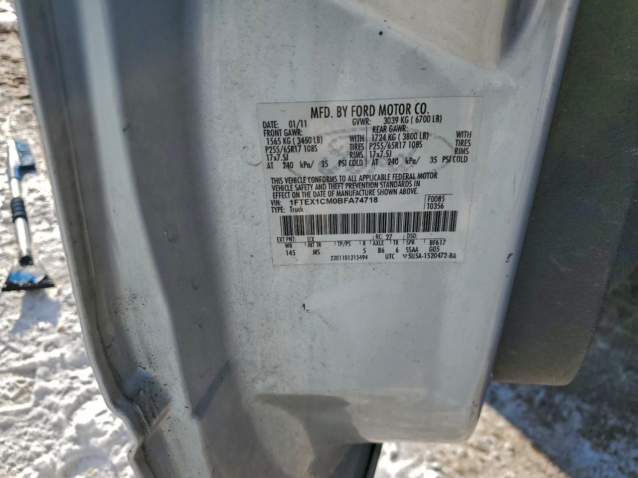 FORD F-150 SUPER CAB