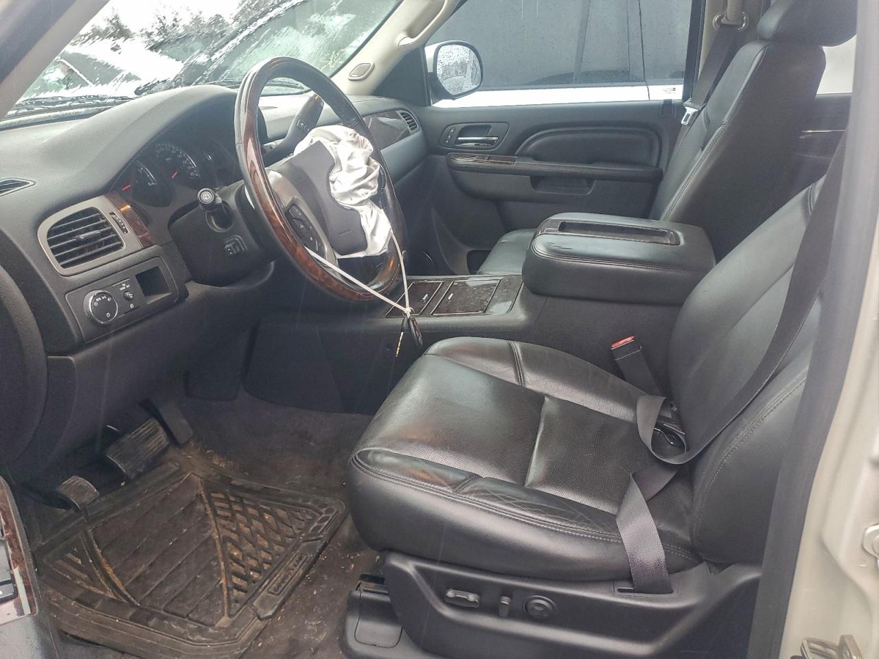 Lot #3316163239 2013 GMC YUKON DENA