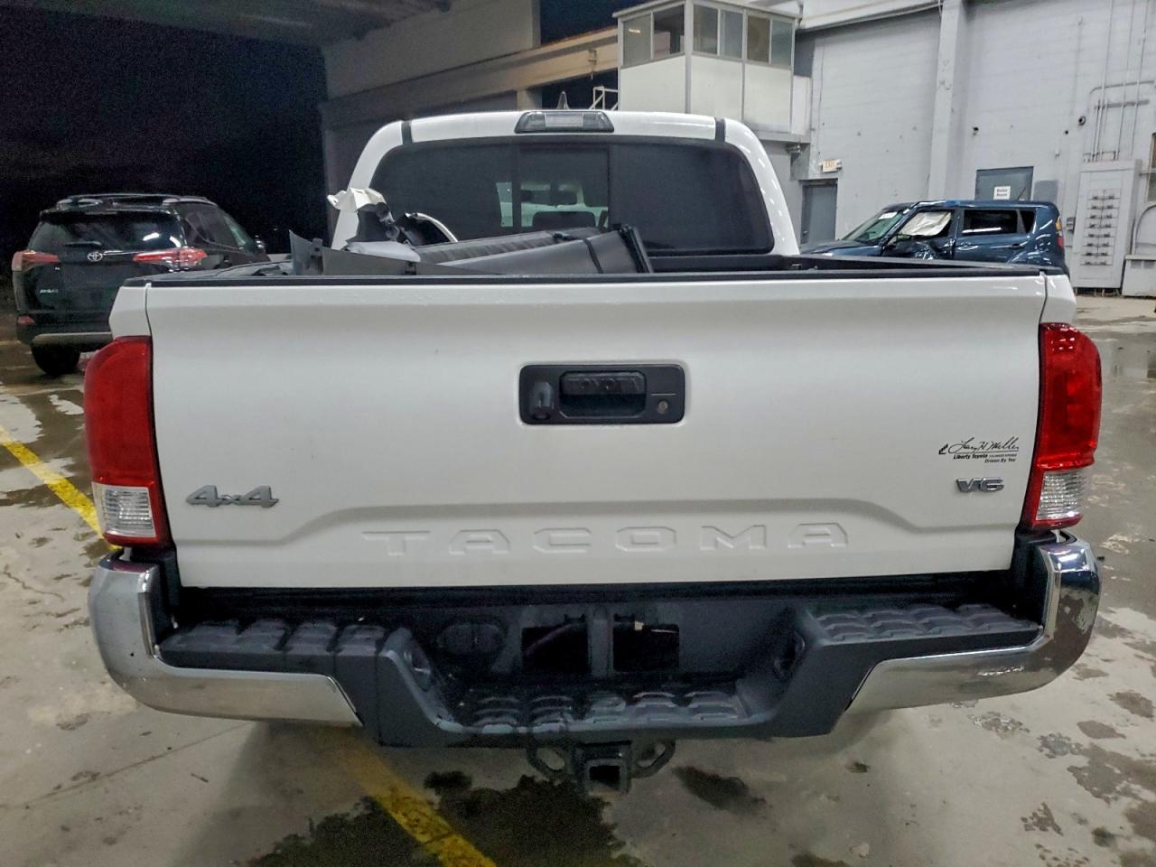 TOYOTA TACOMA DOUBLE CAB