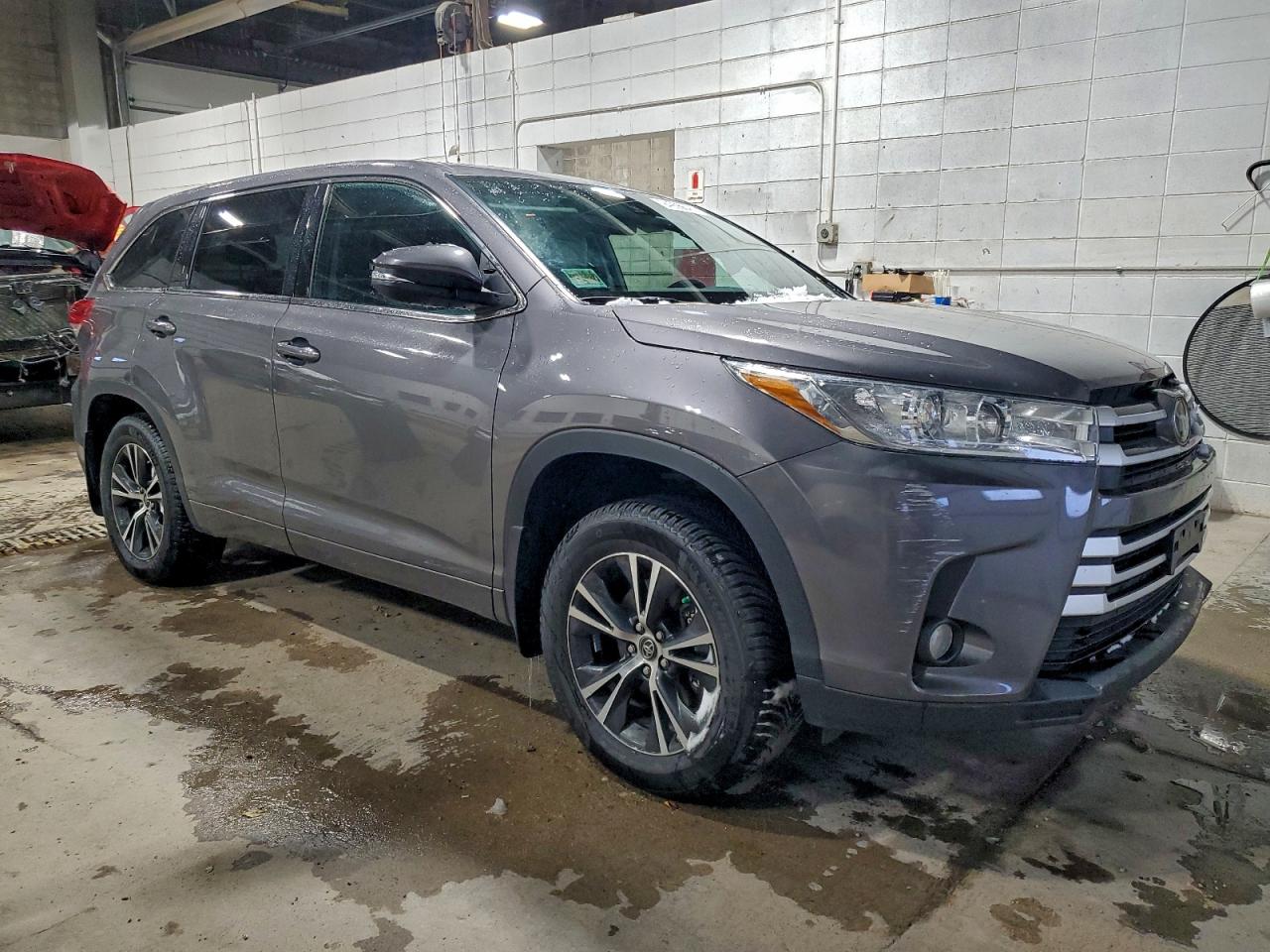 TOYOTA HIGHLANDER LE