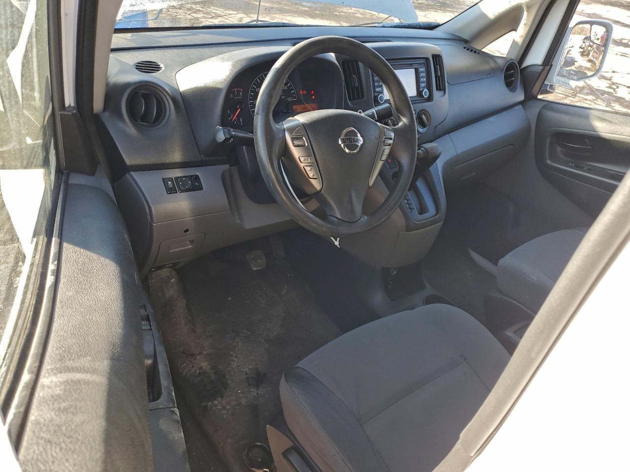 Lot #3317704103 2019 NISSAN NV200