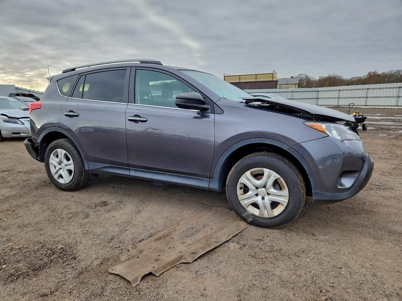 TOYOTA RAV4 LE
