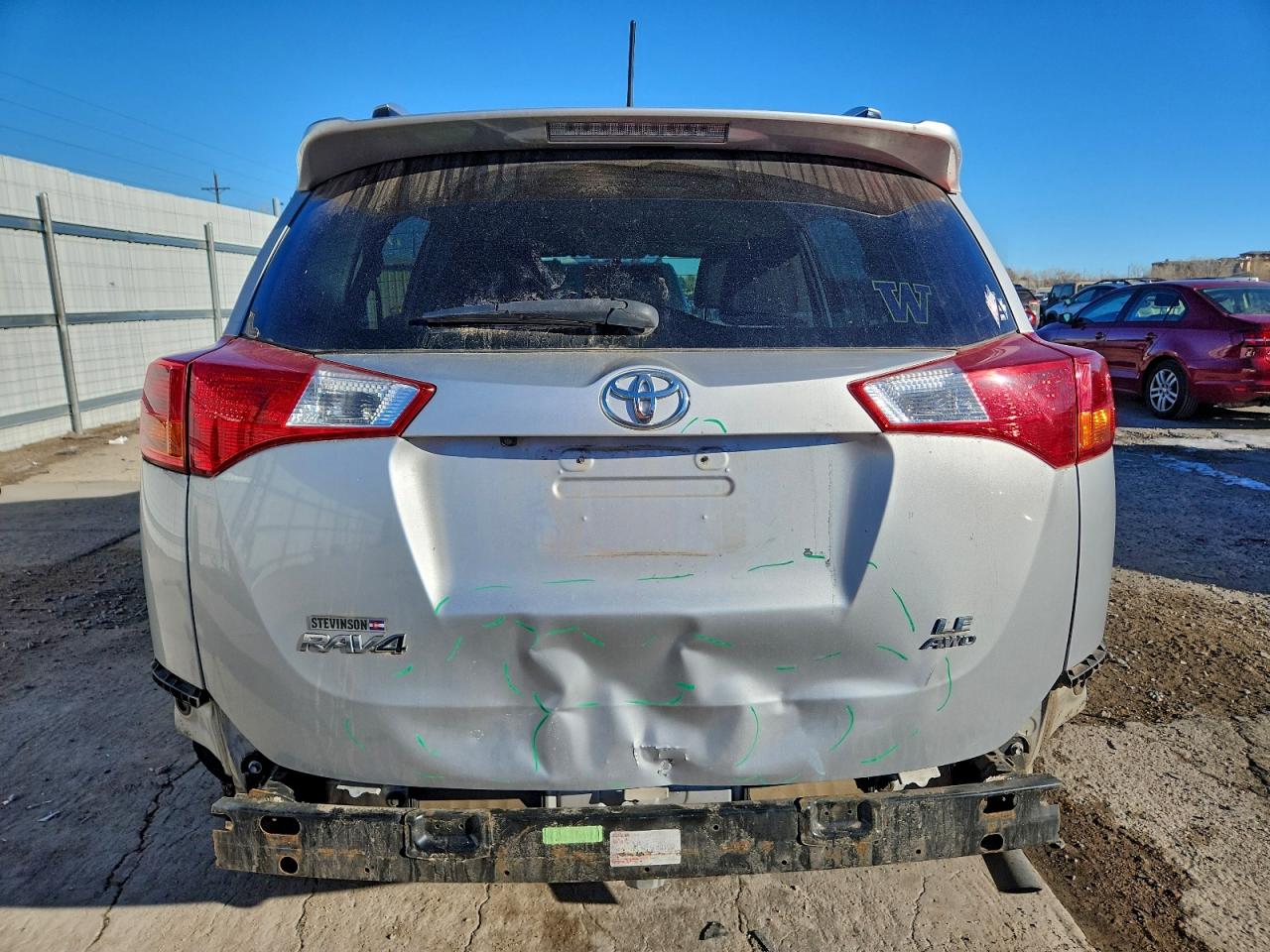 TOYOTA RAV4 LE