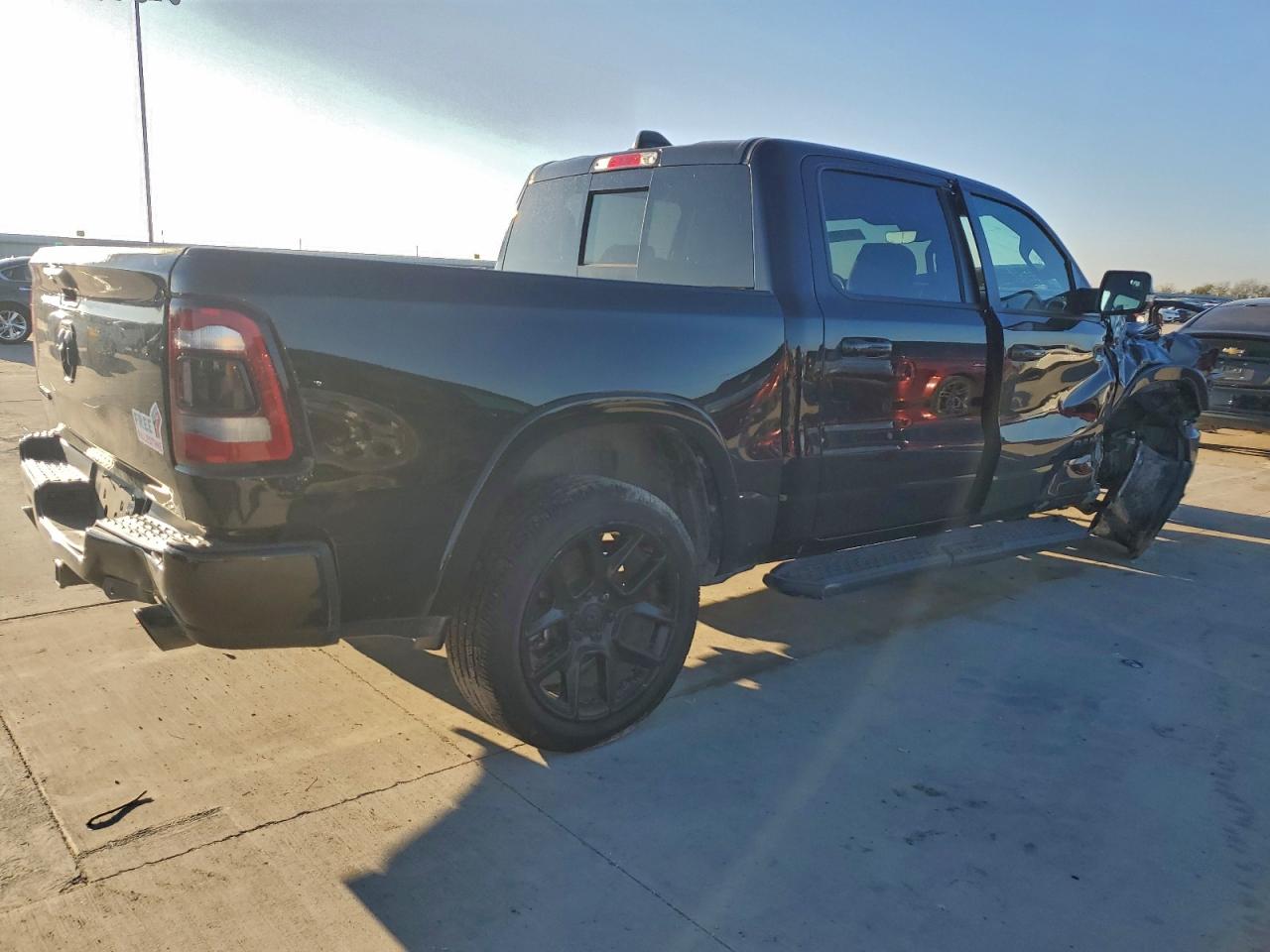 RAM 1500 LARAMIE
