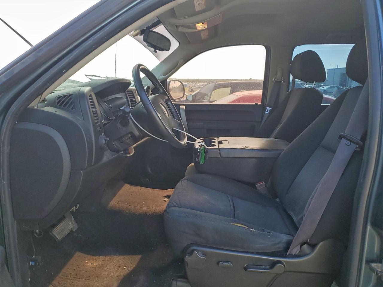 Lot #3317085987 2010 GMC SIERRA C15