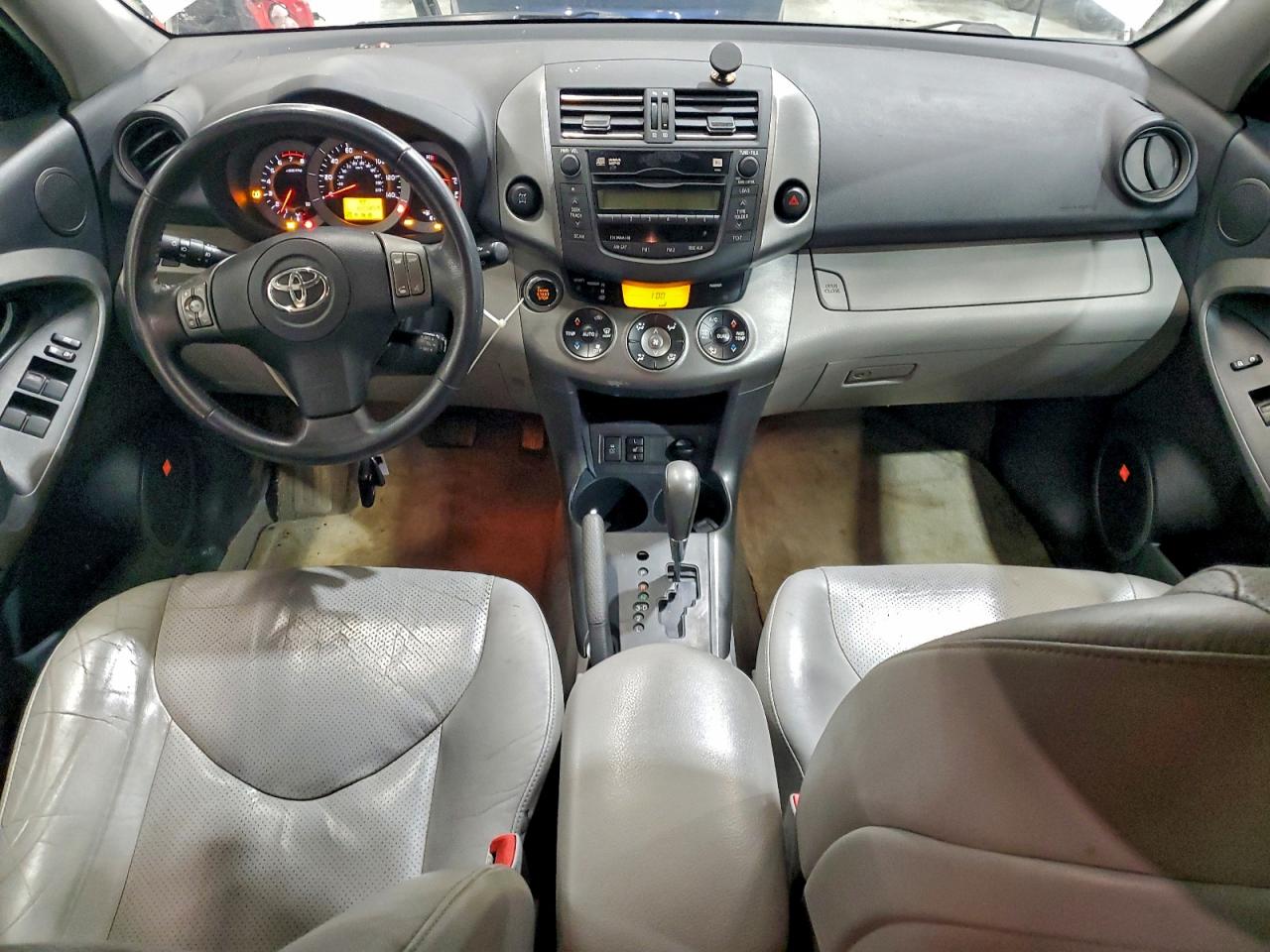 TOYOTA RAV4 LIMITED
