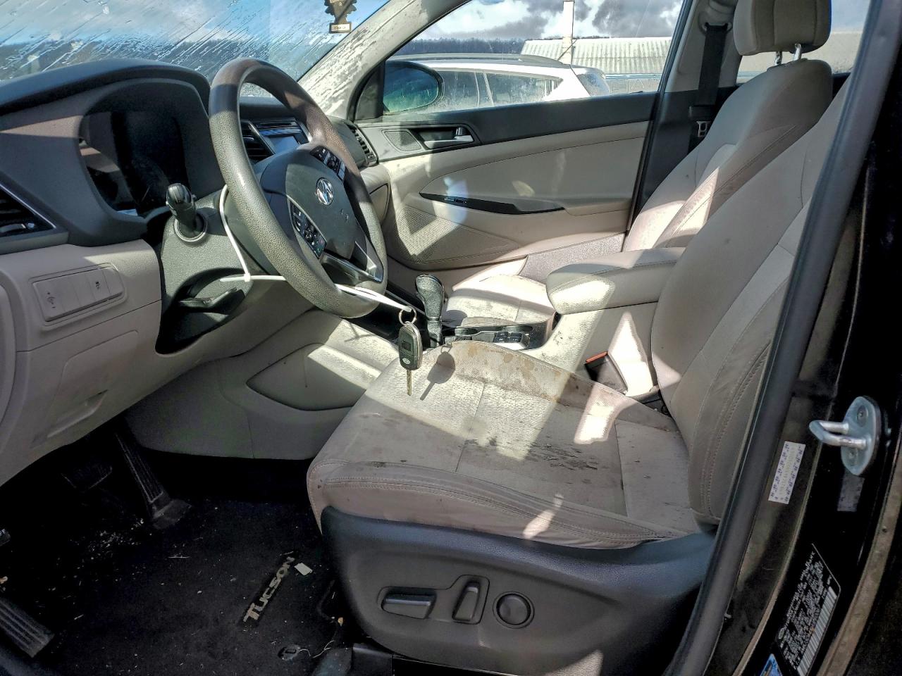 Lot #3312311772 2017 HYUNDAI TUCSON LIM