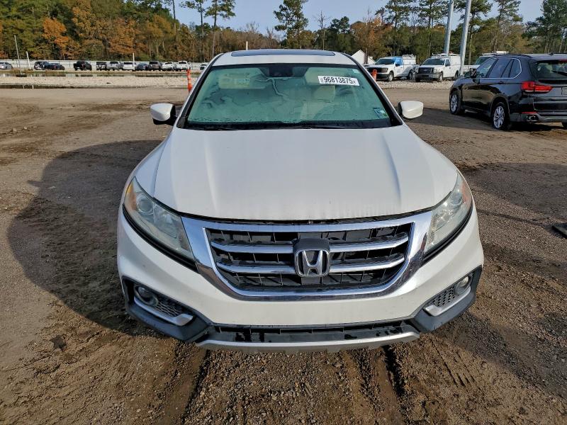 2015 HONDA CROSSTOUR #3316734403