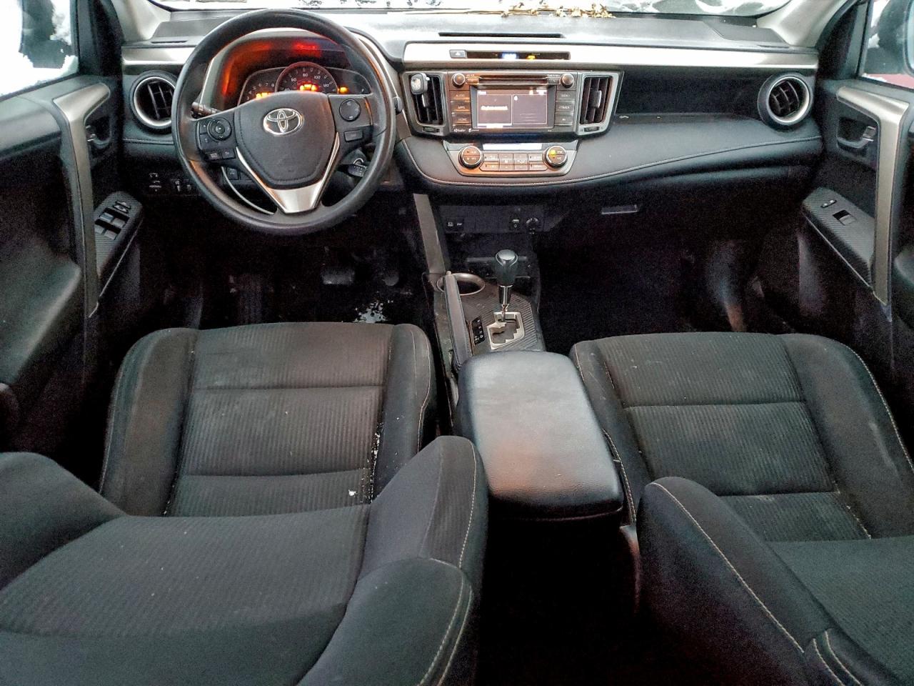 TOYOTA RAV4 XLE