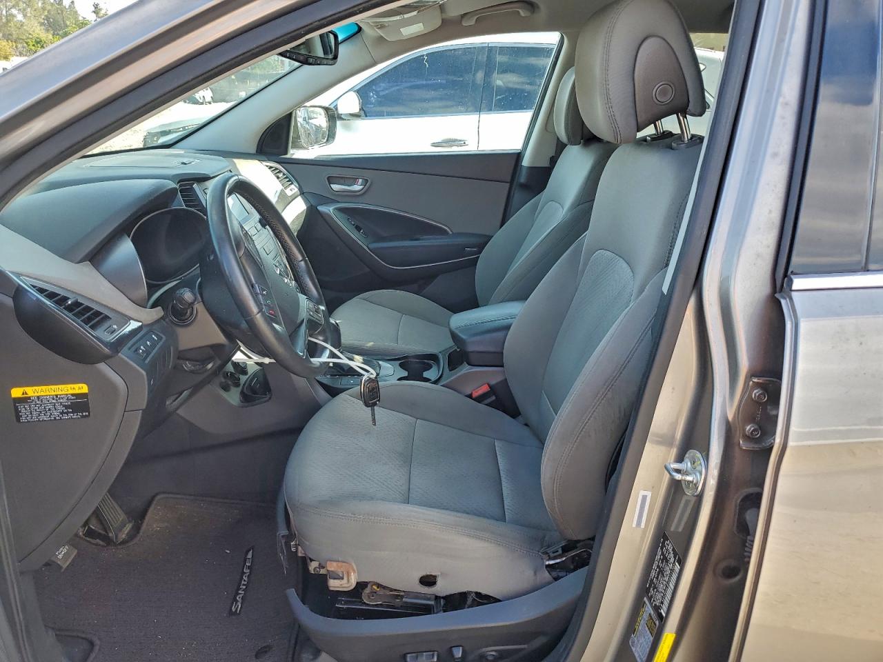 Lot #3305307335 2014 HYUNDAI SANTA FE S