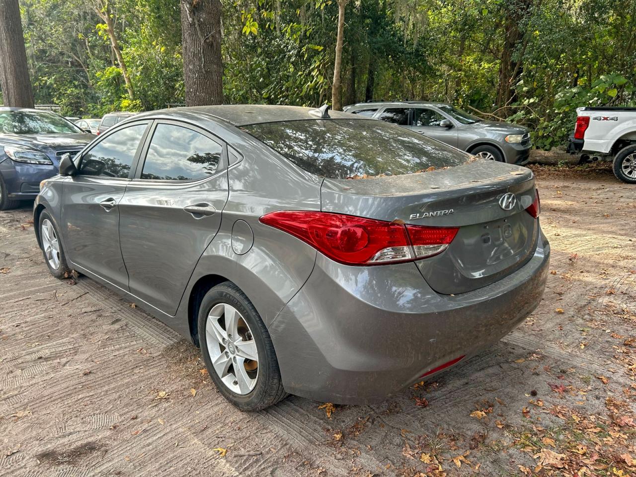 HYUNDAI ELANTRA GLS