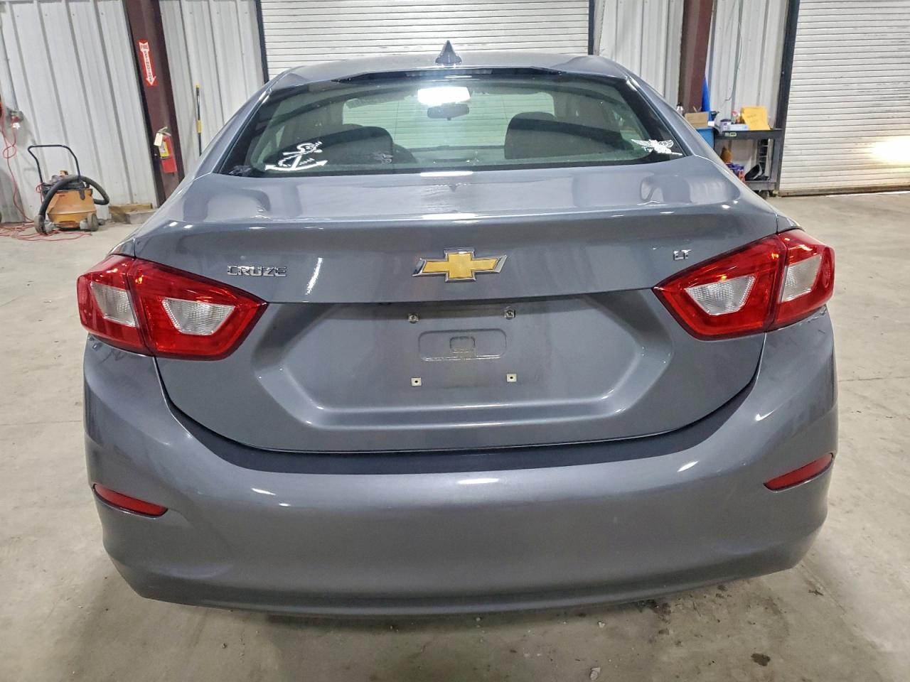 CHEVROLET CRUZE LT