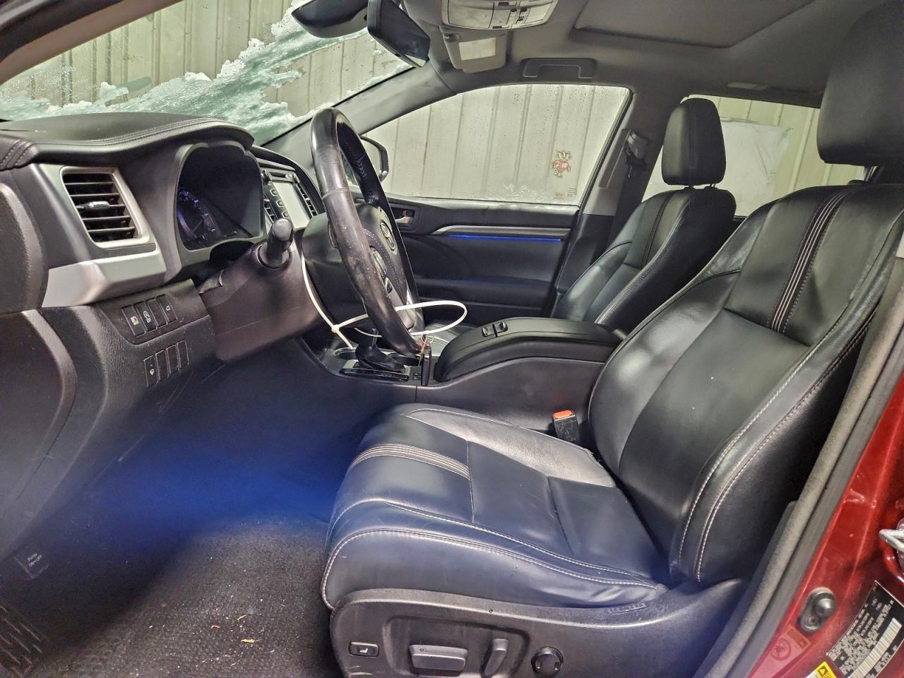 Lot #3311756770 2017 TOYOTA HIGHLANDER