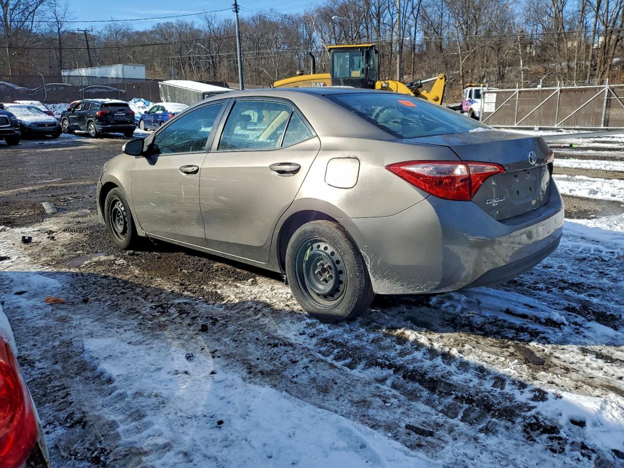 Lot #3317170148 2017 TOYOTA COROLLA L