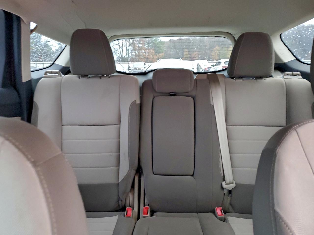 FORD ESCAPE SE