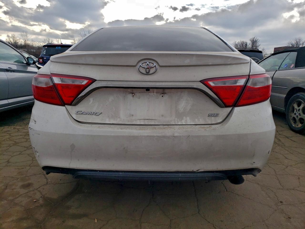 Lot #3310318051 2015 TOYOTA CAMRY LE