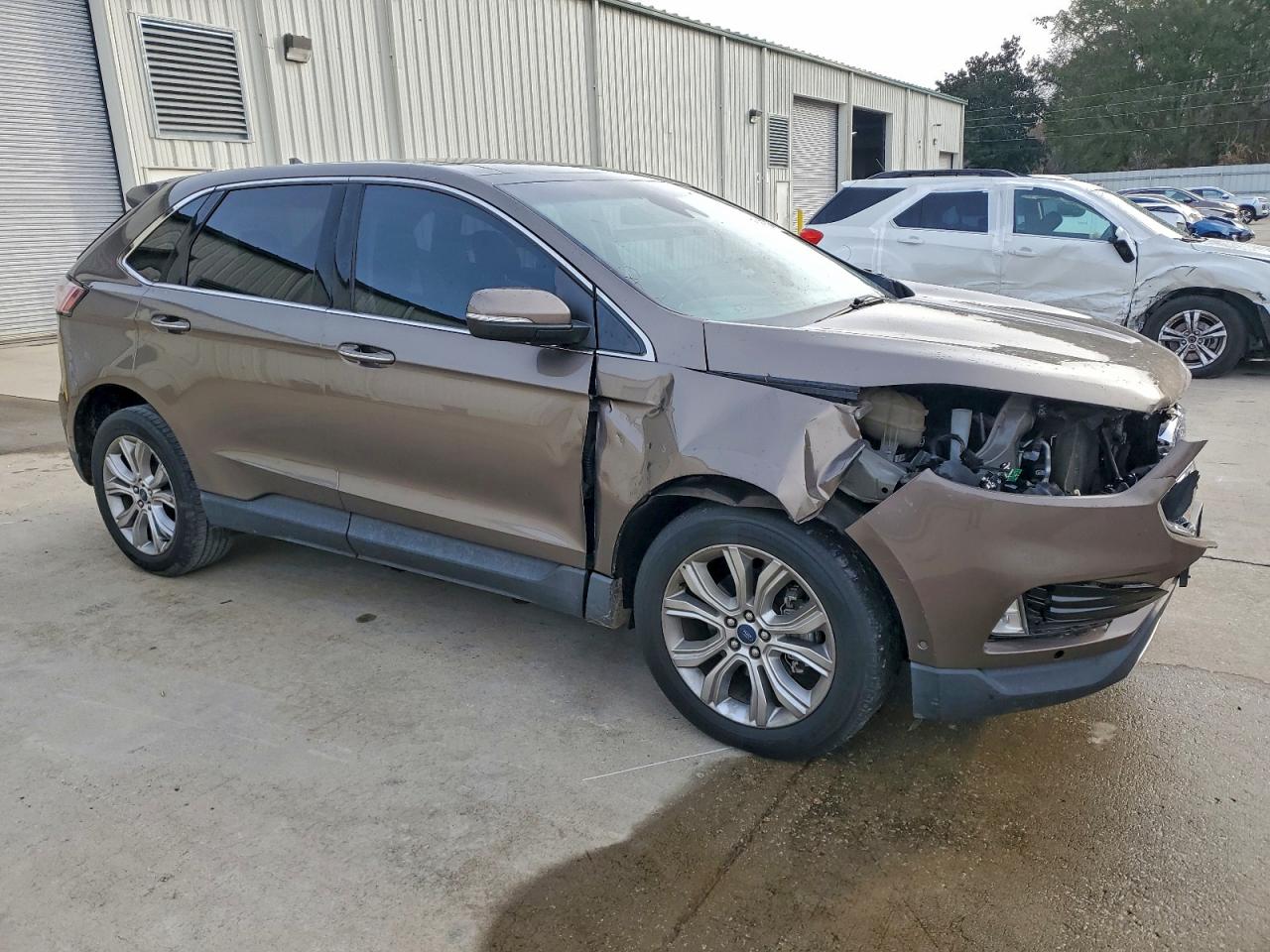 FORD EDGE TITANIUM