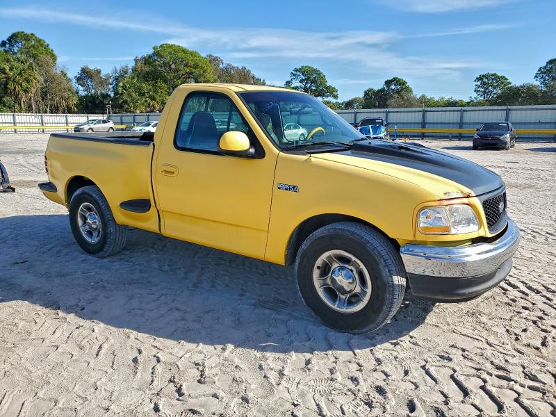 2002 FORD F150 #3312475621
