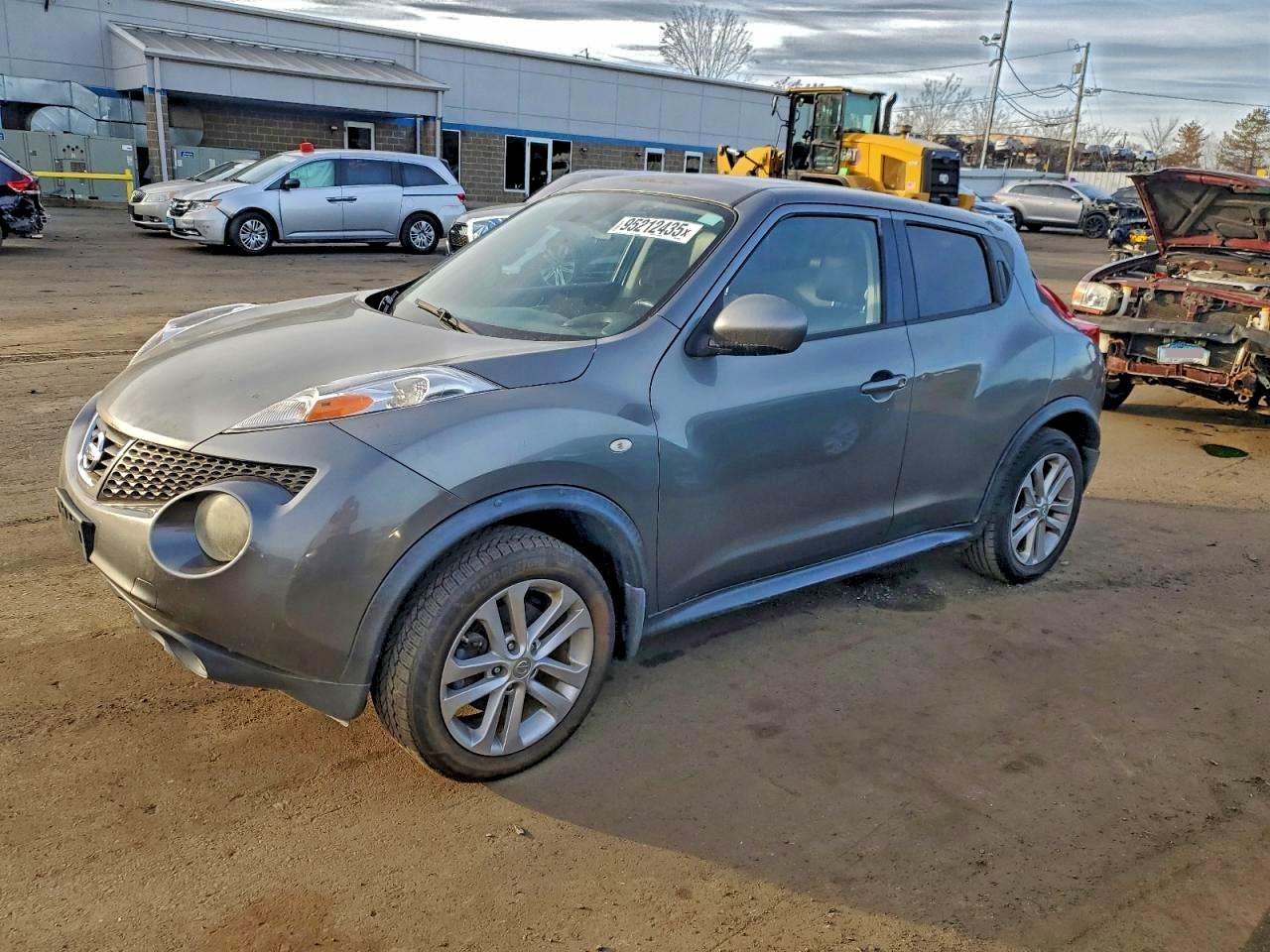 NISSAN JUKE S